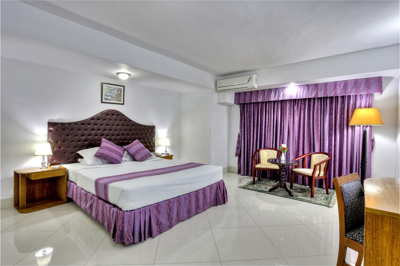 Hotel Purbani International Ltd. Дакка Екстер'єр фото